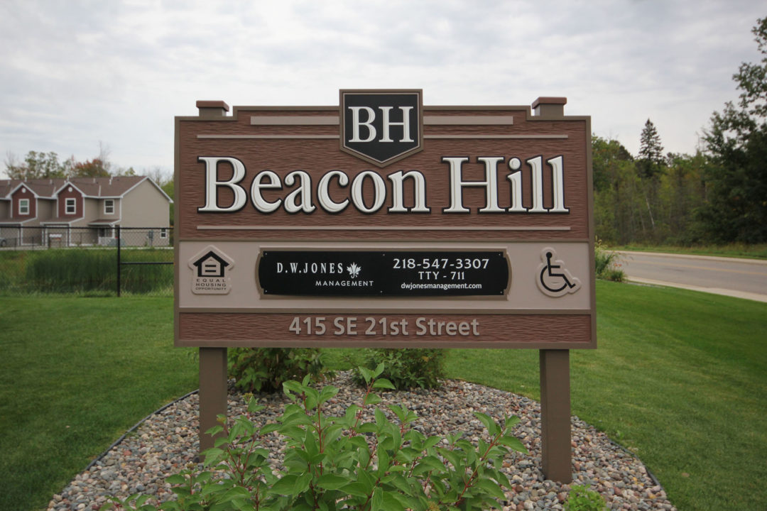 Beacon Hill Townhomes & Apartments